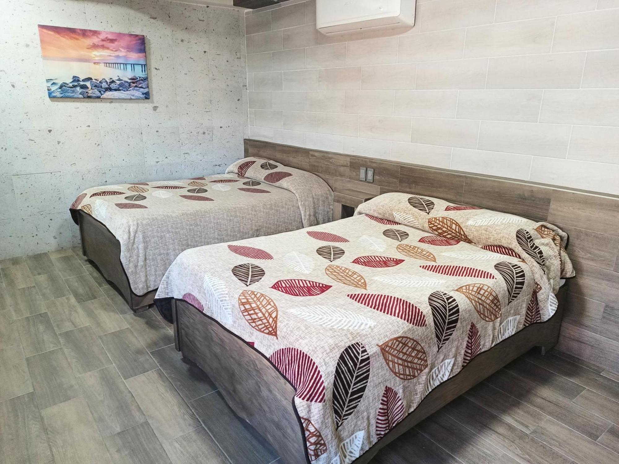 דליסיאס Hotel Baeza מראה חיצוני תמונה