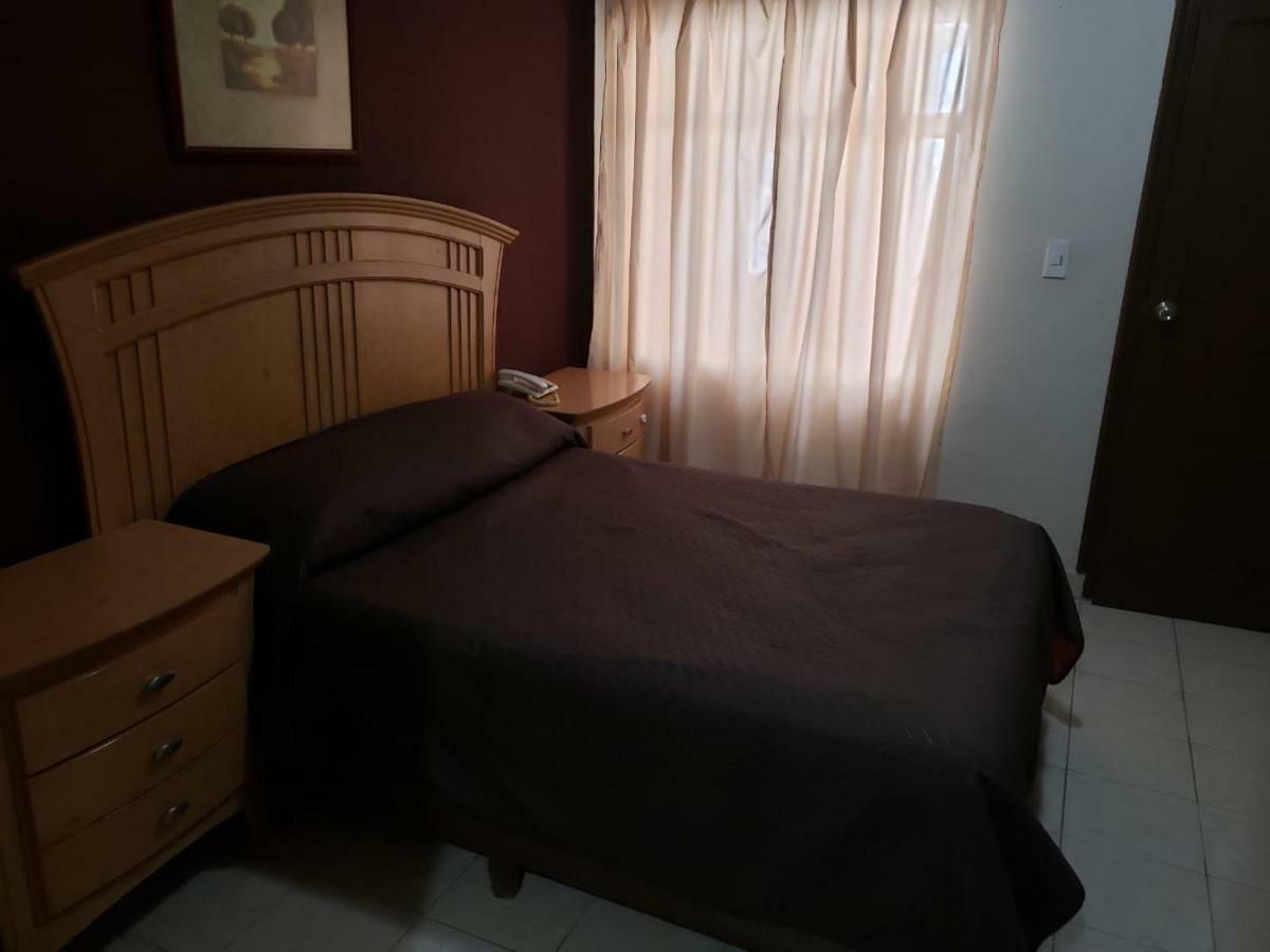 דליסיאס Hotel Baeza מראה חיצוני תמונה