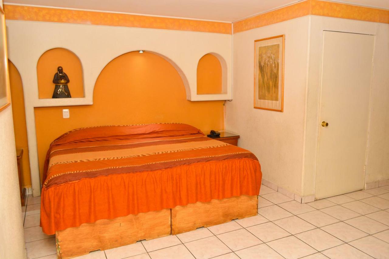 דליסיאס Hotel Baeza מראה חיצוני תמונה